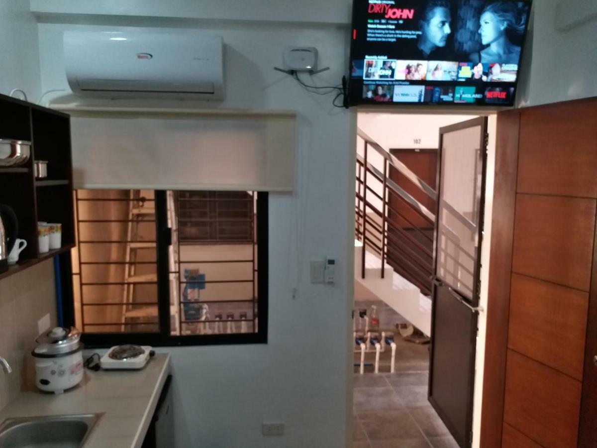 Clark-Pad Inn, Angeles City Dış mekan fotoğraf